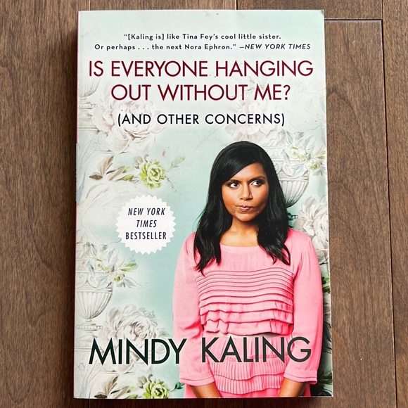 Book “Is Everyone Hanging Out Without Me (And Other Concerns” by Mindy Kaling - Picture 1 of 3